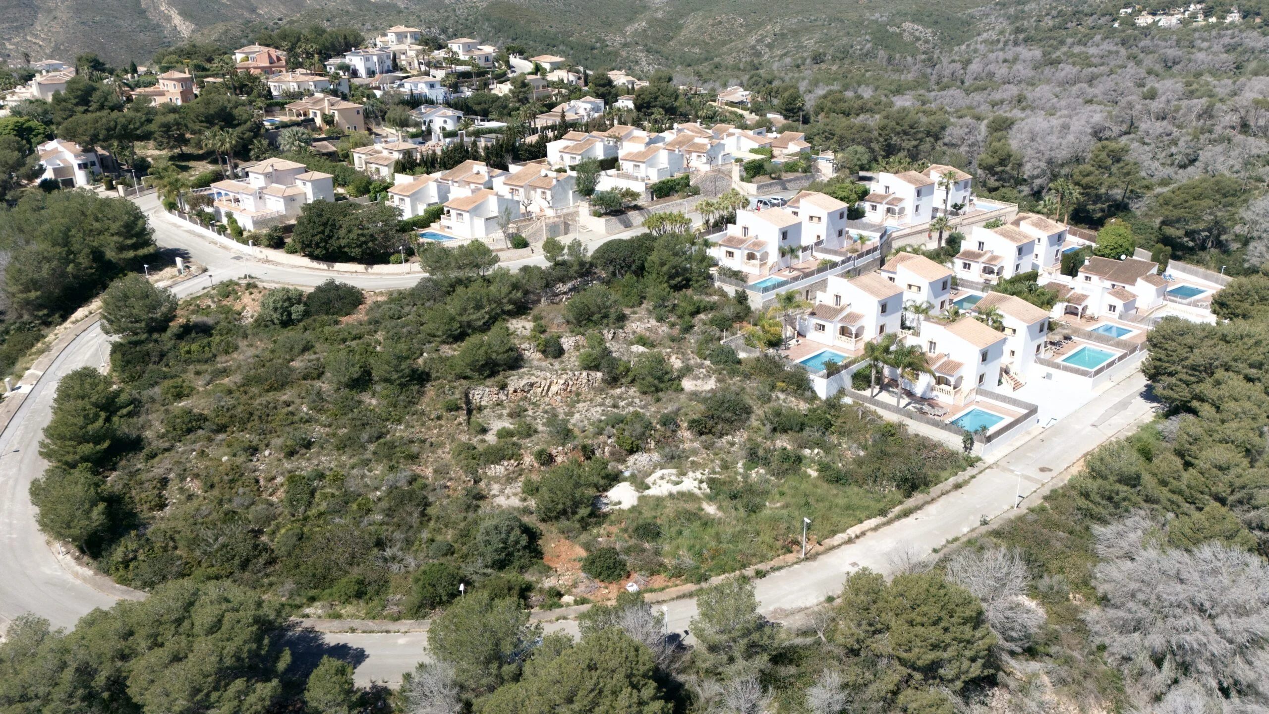 Parcela en venta en javea para la construccion de 9 bungalows.