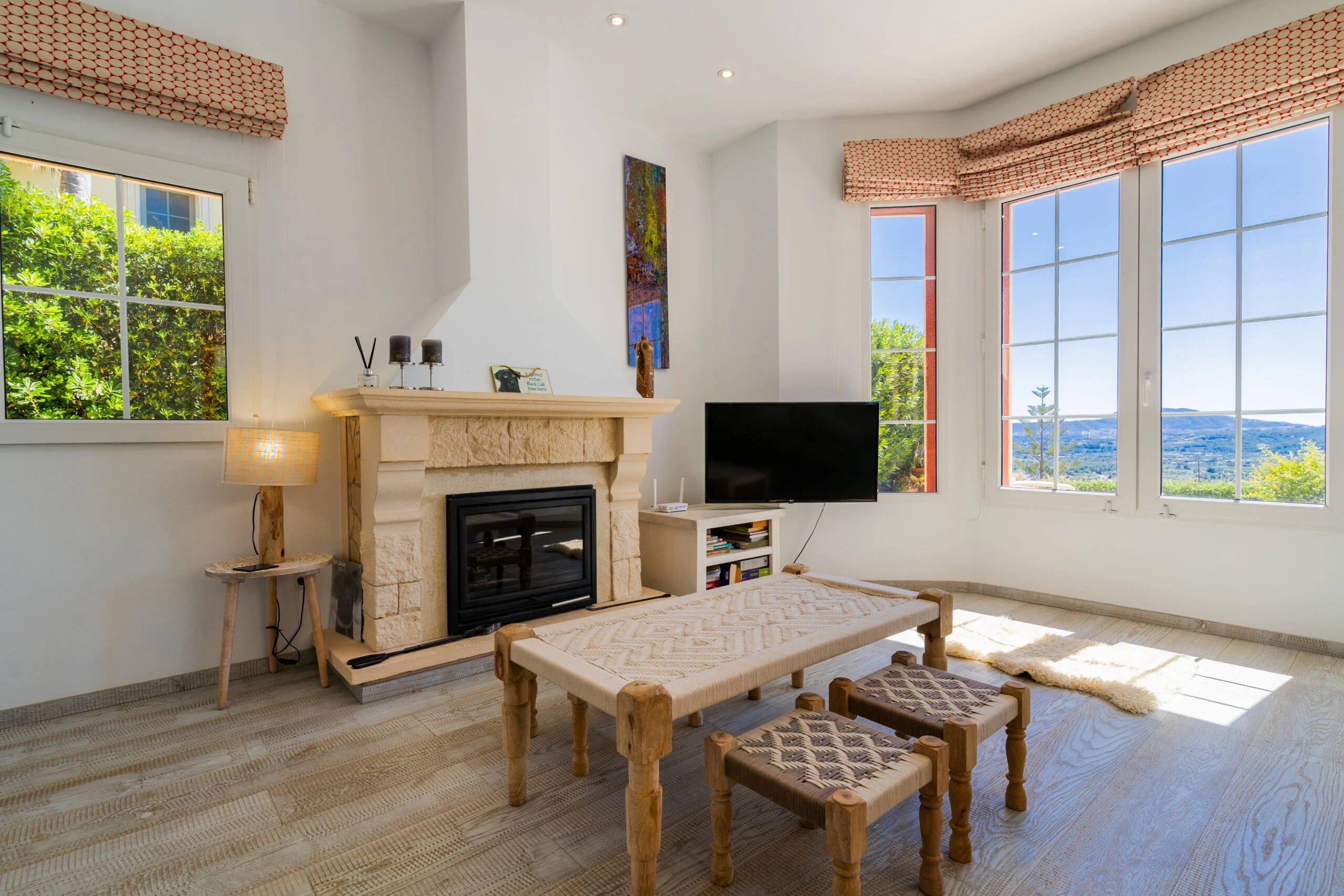 Exclusiva villa con vistas panorámicas en la parte más alta del Montgó.
