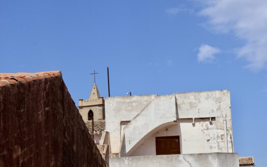 Casa adosada en venta en Benitachell con azotea y vistas panorámicas al mar.