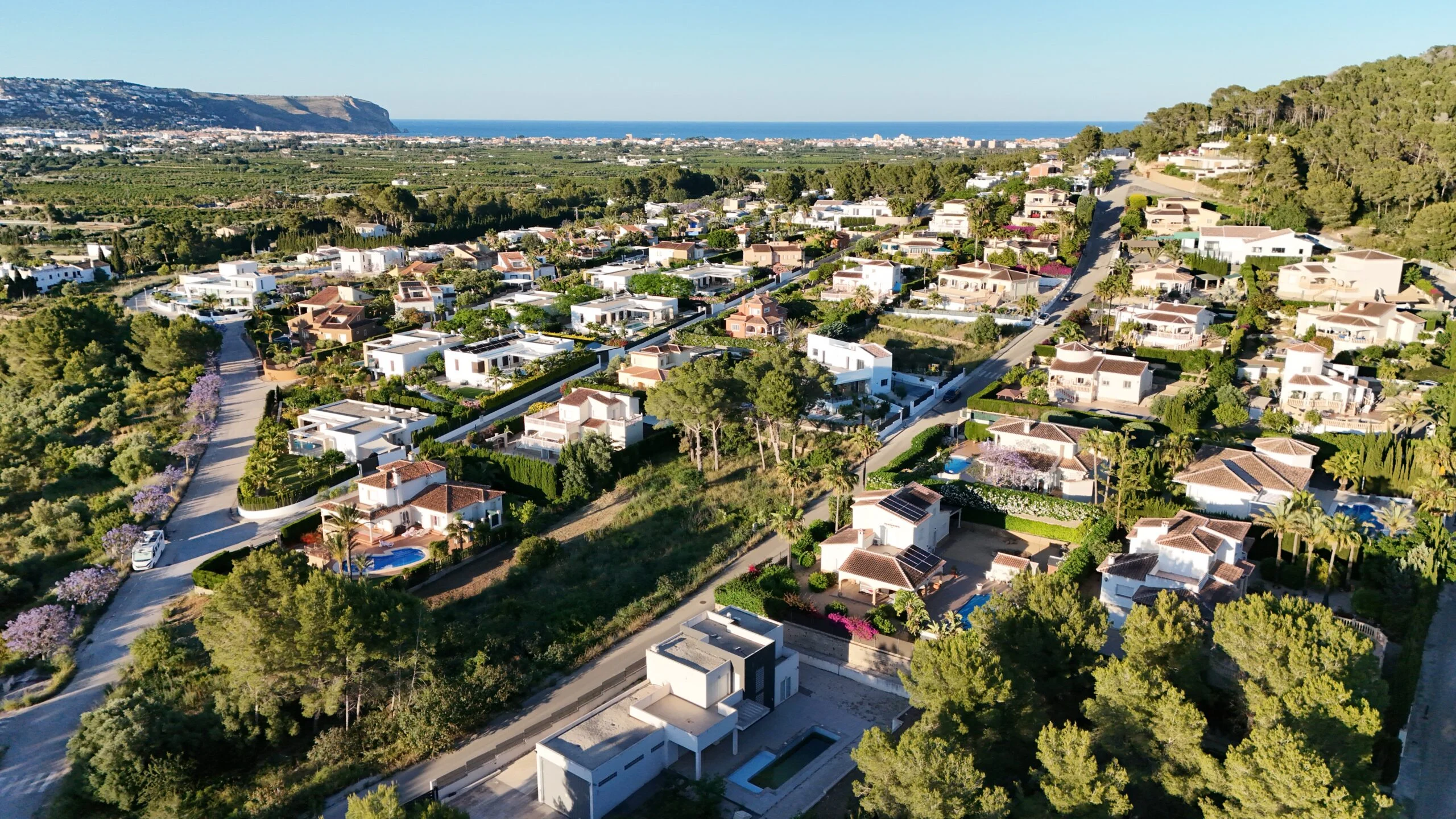 Parcela en venta en la prestigiosa urbanización de Javea Piver.