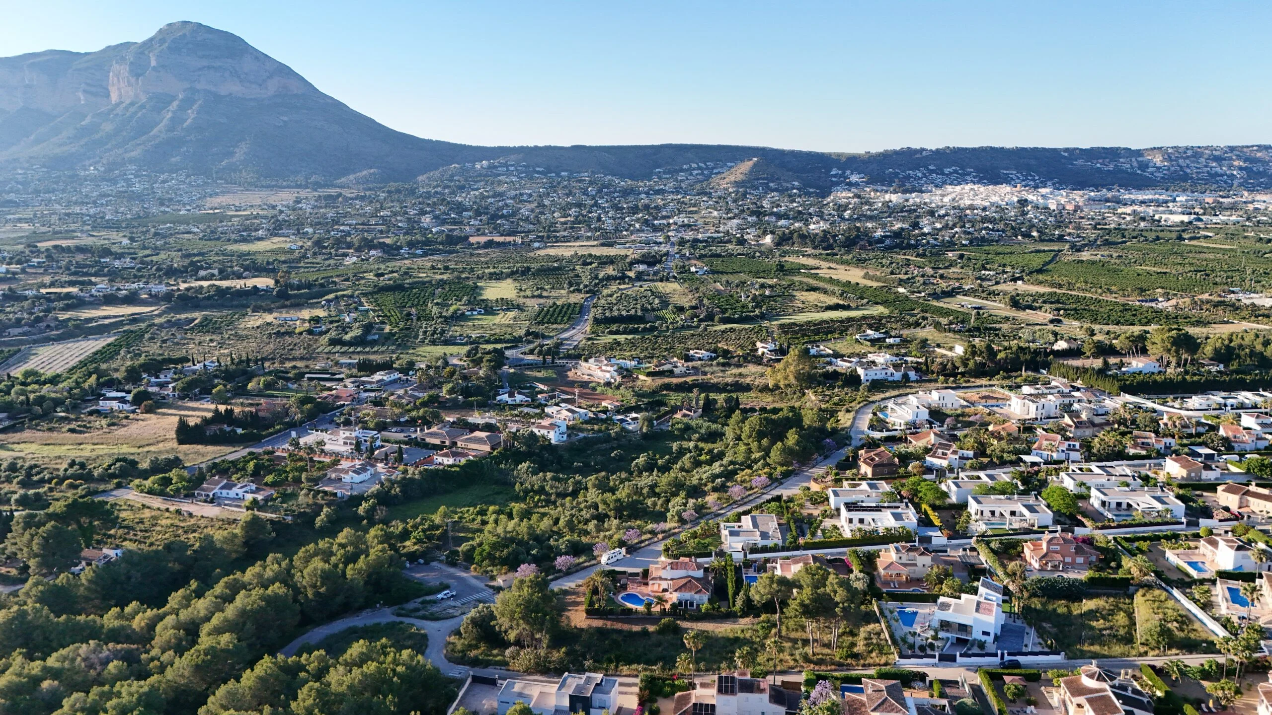 Parcela en venta en la prestigiosa urbanización de Javea Piver.