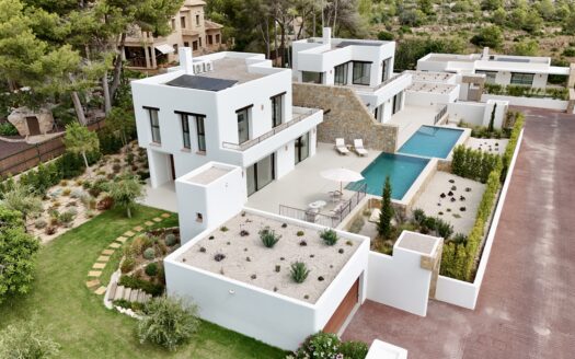Exclusiva villa de obra nueva en venta en Moraira con vistas al mar.