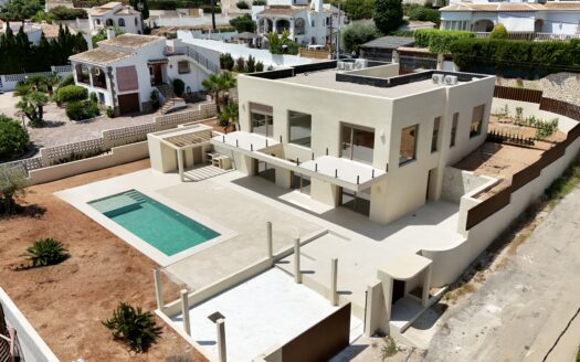 Exclusiva Villa de Lujo y Obra Nueva en El Tosalet, Jávea.
