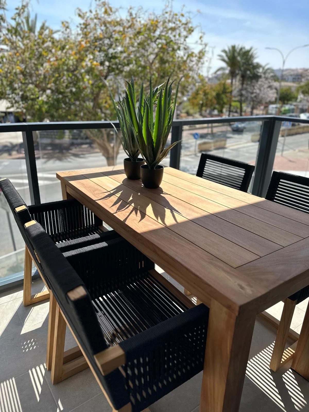 Apartamento de 3 dormitorios con piscina en venta en Jávea.