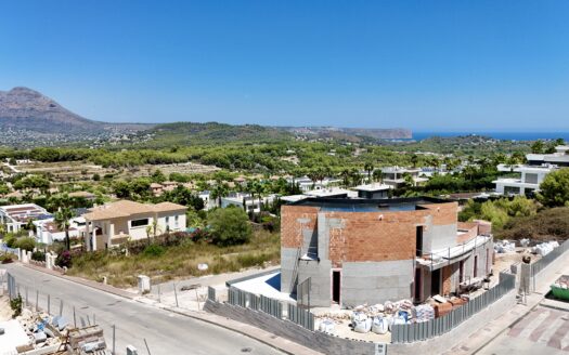 Villa de obra nueva en venta en Javea con vistas al mar.